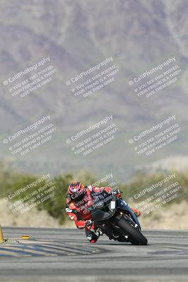 media/Jan-15-2026-Racers Edge (Thu) [[dfebeb70ab]]/2-A Group/Session 5 (Turn 5)/